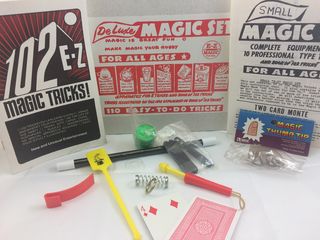 DeluxeMagicset.sm.Opened.jpg